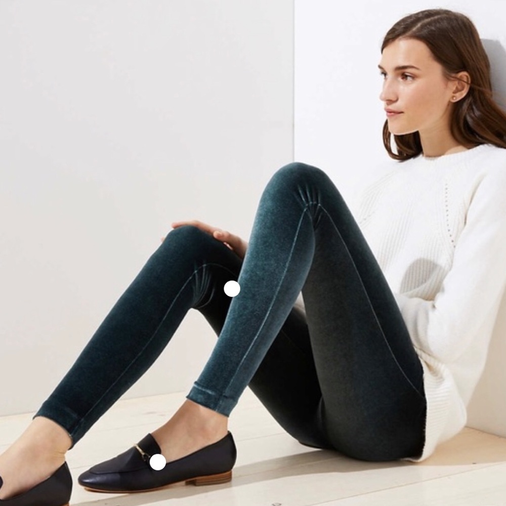 LOFT Hunter Green Velvet Leggings